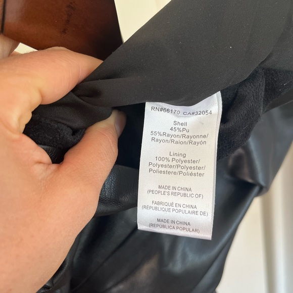 NWT Anthropologie Hutch Black Faux Leather Knotted Puff Sleeve Corset Crop Top - Picture 5 of 5